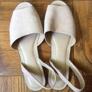 LOFT Shoes - LOFT Nude/Tan Sling Back Sandals, size 9 LOFT Shoes - LOFT Nude/Tan Sling Back Sandals, size 9